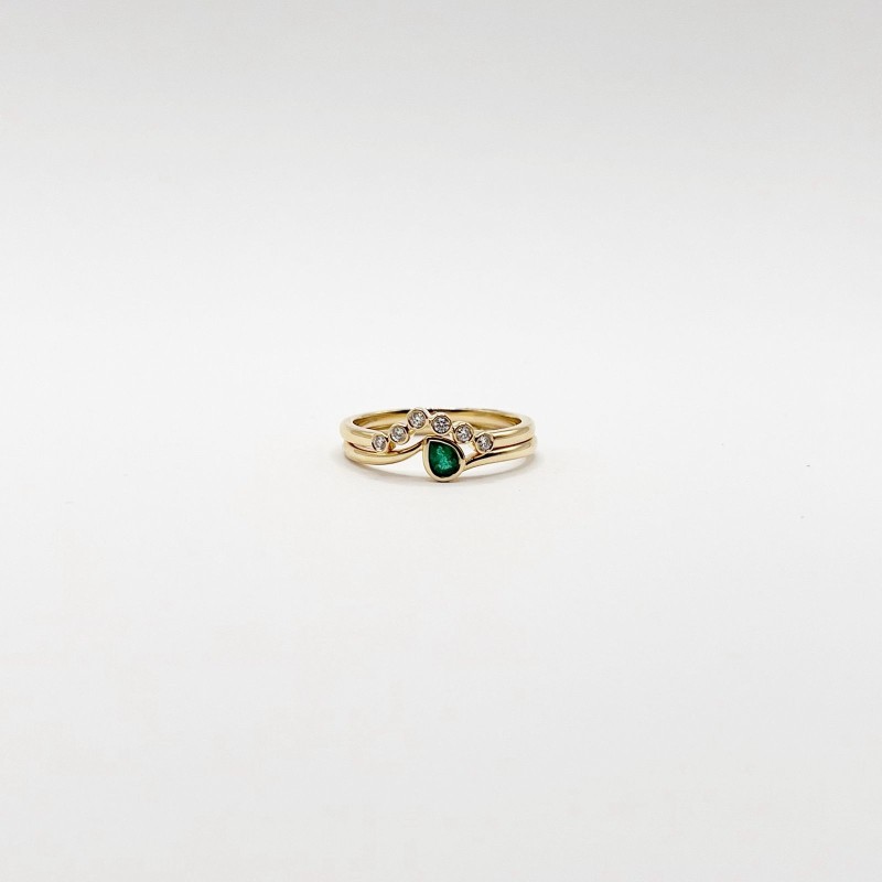 Anillo Doble Esmeralda y Diamantes – Victoria Fine Jewelry