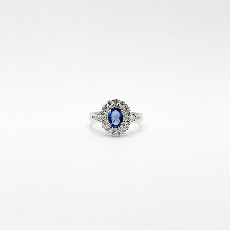 Anillo Oval Zafiro Con Diamantes – Victoria Fine Jewelry