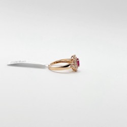 Anillo Rubí Oval Con Diamantes – Victoria Fine Jewelry