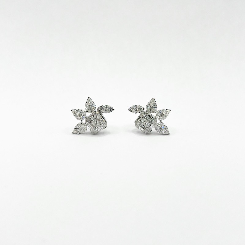 Aretes Cuadro Con Gotas De Diamantes – Victoria Fine Jewelry
