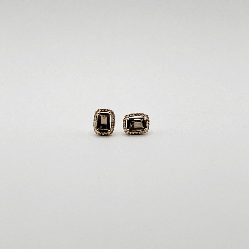 Aretes Cuadro Cuarzo Ahumado Con Halo De Diamantes – Victoria Fine Jewelry