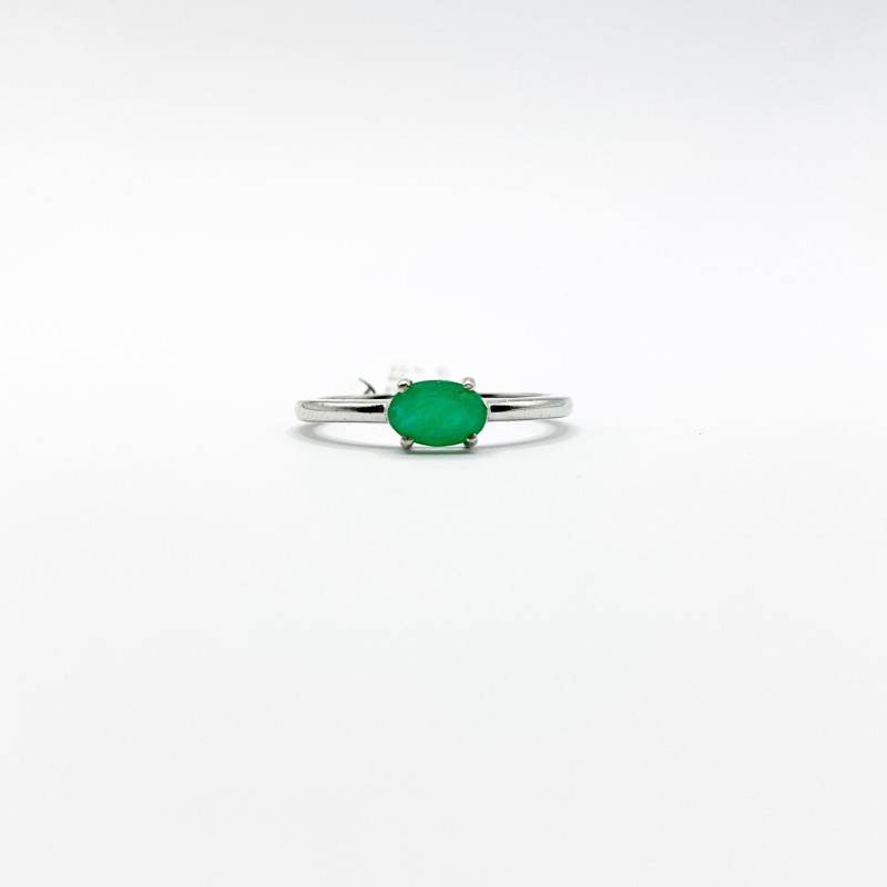 Anillo Con Esmeralda Oval – Victoria Fine Jewelry