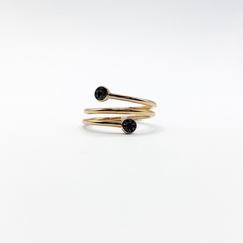 Anillo Espiral Con Diamantes Negros – Victoria Fine Jewelry