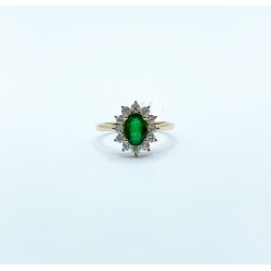 Anillo Lady Di Esmeralda con Diamantes – Victoria Fine Jewelry