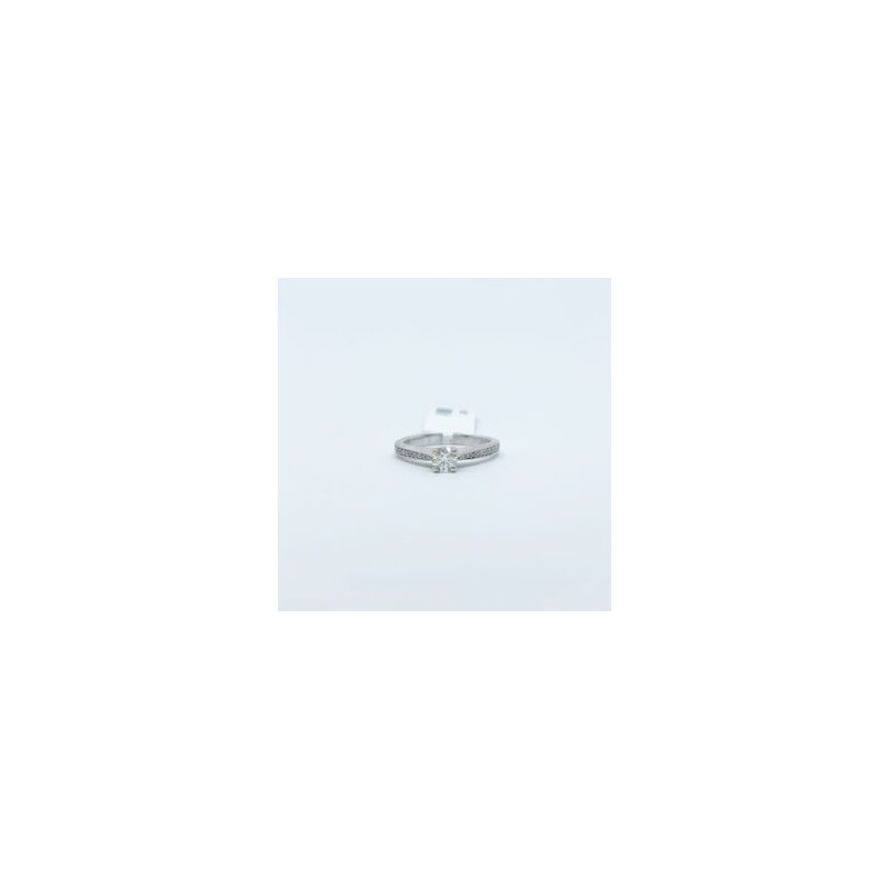 Anillo De Compromiso Con Diamantes – Victoria Fine Jewelry