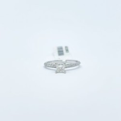 Anillo de Compromiso Diamante Princess #1172616756 – Victoria Fine Jewelry